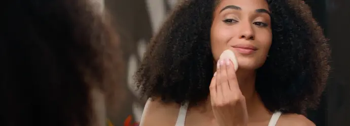 Démaquillage de la peau : quel coton choisir ?